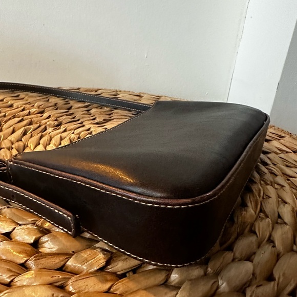 Vintage brown lether shoulder bag - Picture 4 of 6